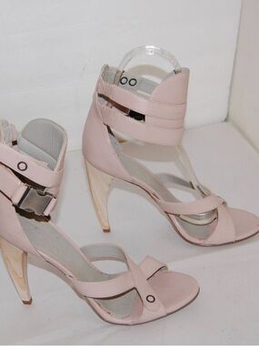 Omelle Mauve Nude Heels